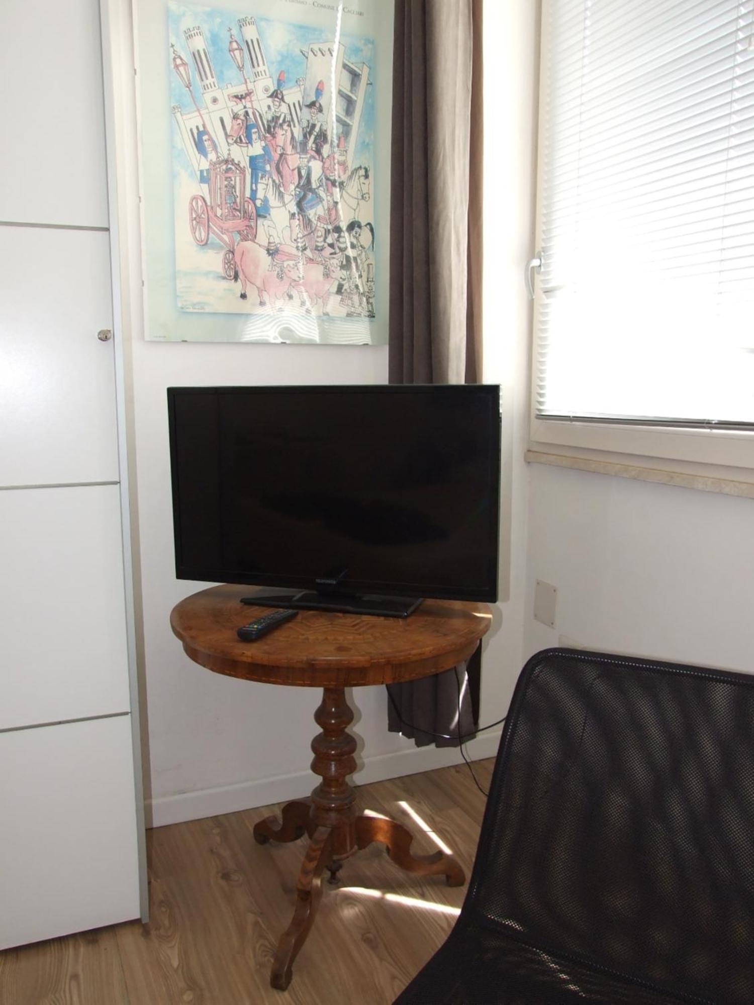 B&B Leo Cagliari Ngoại thất bức ảnh