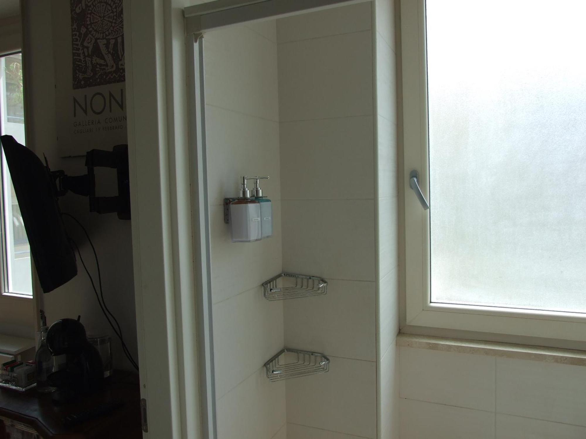 B&B Leo Cagliari Ngoại thất bức ảnh