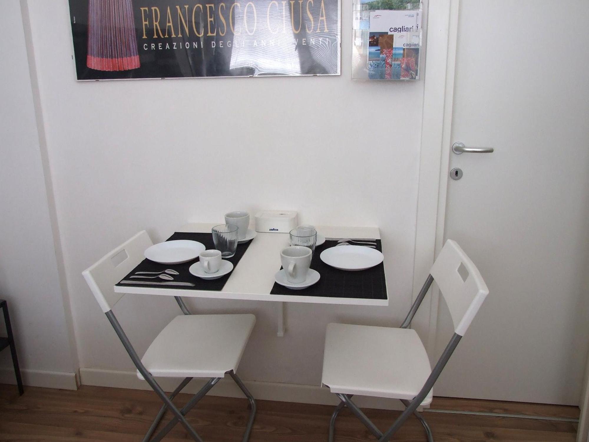 B&B Leo Cagliari Ngoại thất bức ảnh